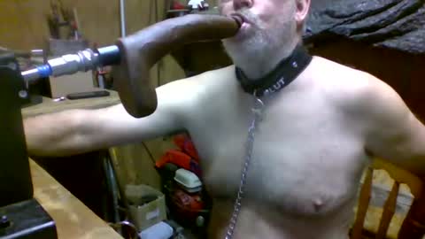 Deepthroat My Big Dildos online show from March 12, 4:46 pm