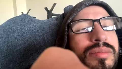 deepthroatberto89 online show from January 4, 2:35 pm