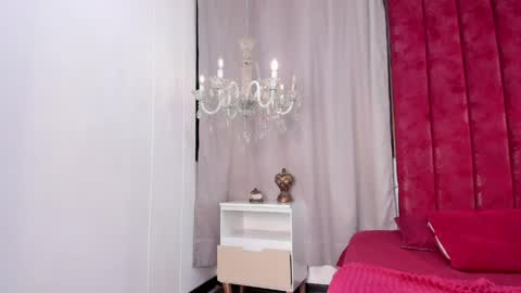   online show from April 11, 5:36 am