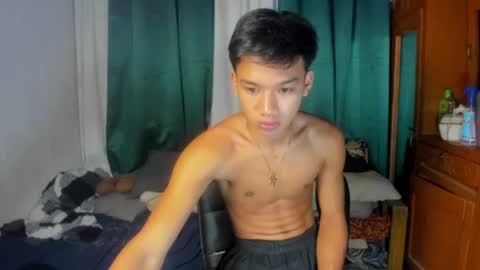 den_cummers online show from June 19, 3:17 pm