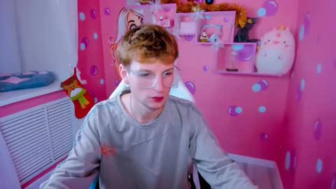 Dennis online show from December 15, 3:53 pm