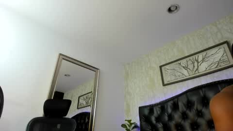 denzelrios online show from April 10, 6:20 am