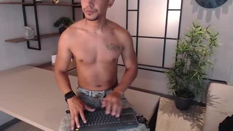 Dereck Myers online show from January 31, 3:41 am