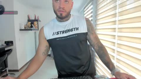 dereckgreen online show from May 25, 6:47 pm