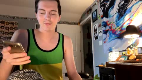 derekdings online show from December 17, 7:59 pm