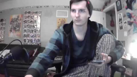 derekdings online show from January 9, 12:09 pm