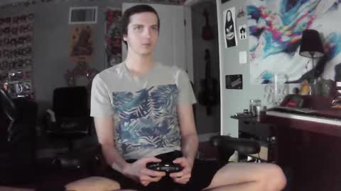 derekdings online show from January 31, 9:05 pm