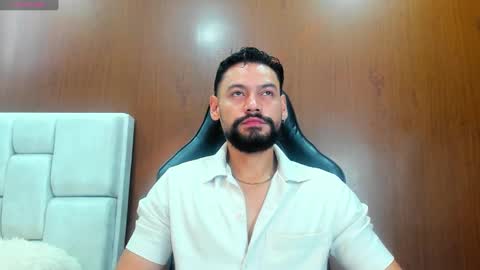 DerryBigger CM online show from November 9, 1:48 pm