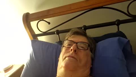 Desmon1958 online show from February 13, 7:30 pm