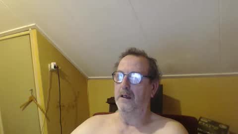 destelp online show from February 25, 12:50 pm