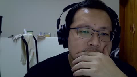 Destroy November 1984 online show from January 24, 8:23 am