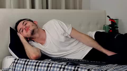 devin_ho online show from January 14, 8:15 pm