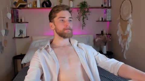 Dexter online show from October 17, 10:25 pm