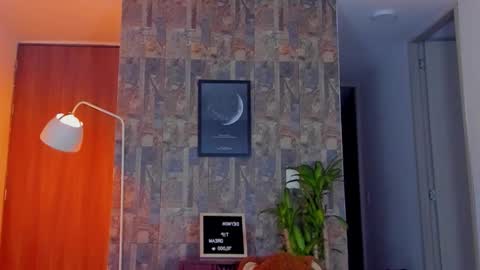 JULIAN online show from November 13, 10:46 pm