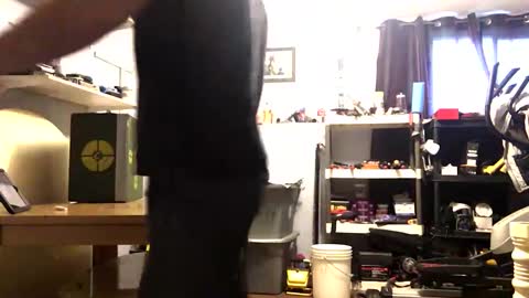 Snapshot of dgrabbin chatting on October 19, 2:53 pm dgrabbin online show from October 19, 2:53 pm