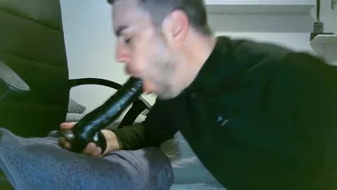 just Diablo online show from December 18, 6:04 pm