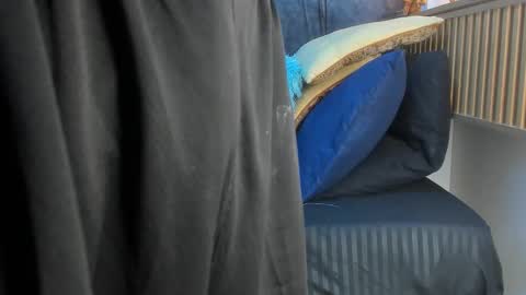 diamond_twink online show from September 17, 3:51 am