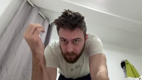 Im Julian  all cum shot videos here    online show from January 10, 9:10 pm