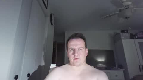 Andy Brownhill online show from December 21, 2:30 am