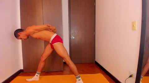 Diego lat online show from April 23, 10:56 pm