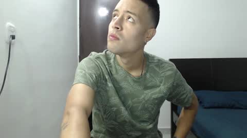 Dimitri online show from December 28, 2:11 am