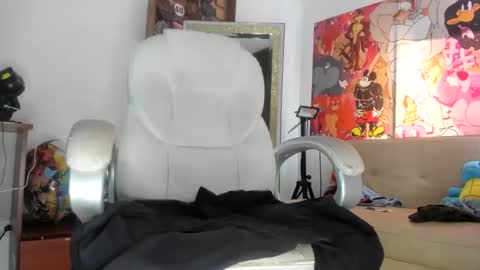 dimitry kyle mucle online show from November 9, 2:10 pm