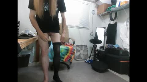 Dinkdork just having a good time online show from October 11, 9:08 pm