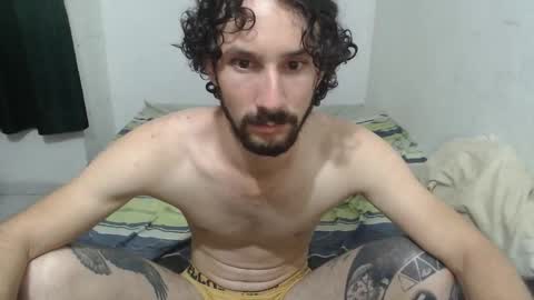 Snapshot of dioni_soe chatting on September 24, 1:16 am Henry online show from September 24, 1:16 am