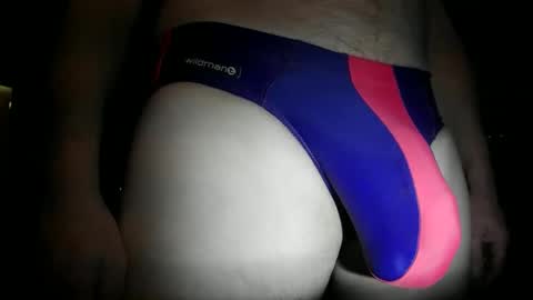 Snapshot of dirk_digggler chatting on December 31, 10:34 pm Dirk Digggler online show from December 31, 10:34 pm