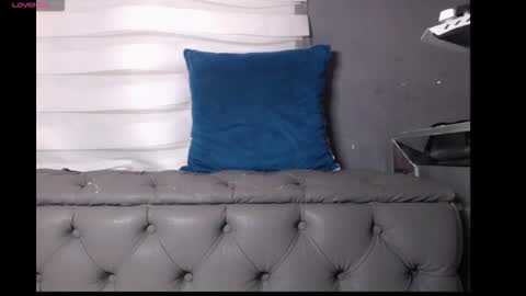 dirty_27cms online show from February 1, 9:02 pm