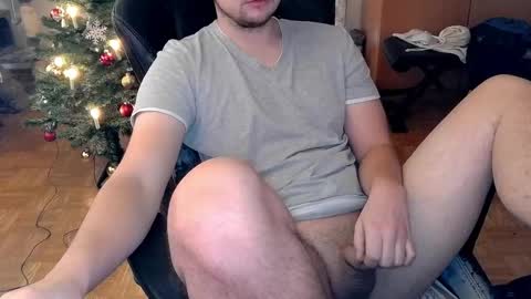 dirty_fun_boy online show from December 19, 12:45 pm