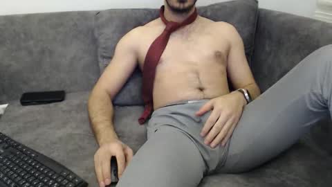 dirtyybooyy77 online show from March 4, 7:32 pm