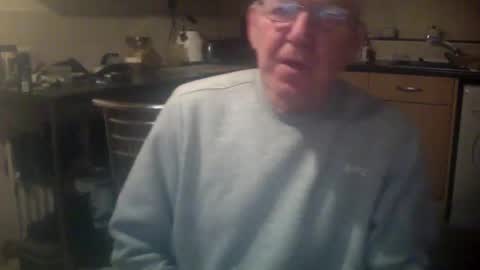 Snapshot of discovery63 chatting on February 11, 8:20 pm discovery63 online show from February 11, 8:20 pm