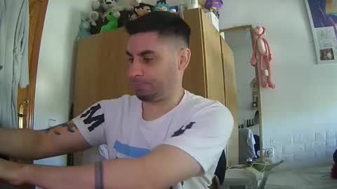 diselobienclaro online show from April 6, 10:05 am