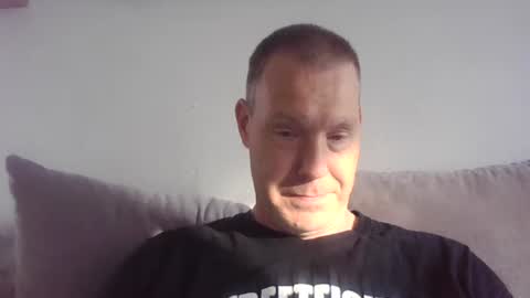 Snapshot of disney0988 chatting on September 16, 3:35 pm disney0988 online show from September 16, 3:35 pm