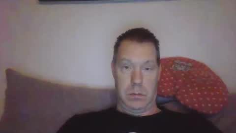Snapshot of disney0988 chatting on December 27, 6:03 am disney0988 online show from December 27, 6:03 am