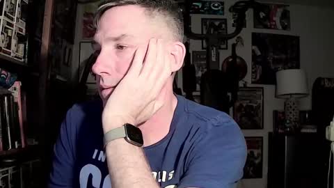 Snapshot of dix_handley_50 chatting on February 4, 2:39 am dix_handley_50 online show from February 4, 2:39 am