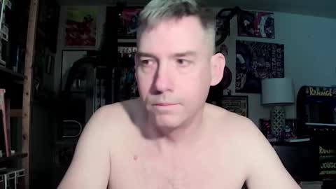 Snapshot of dix_handley_50 chatting on March 8, 3:22 pm dix_handley_50 online show from March 8, 3:22 pm