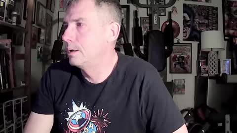 Snapshot of dix_handley_50 chatting on December 31, 1:26 am dix_handley_50 online show from December 31, 1:26 am