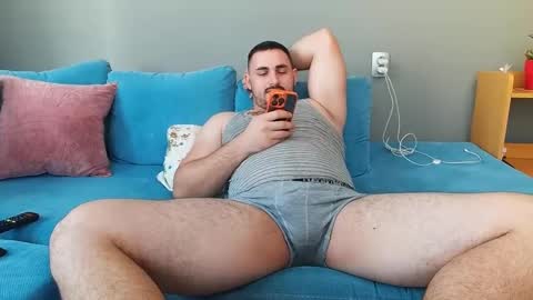 Snapshot of djmute chatting on December 19, 10:24 am STR8 BOYv online show from December 19, 10:24 am