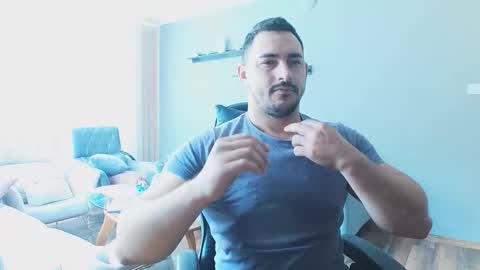 Snapshot of djmute chatting on September 28, 6:11 am STR8 BOYv online show from September 28, 6:11 am