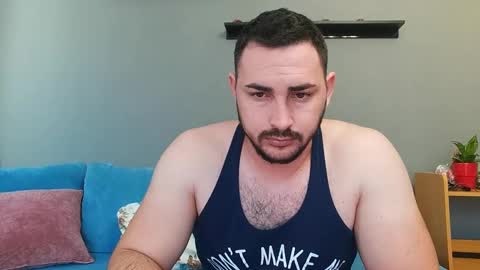 Snapshot of djmute chatting on January 9, 8:45 am STR8 BOYv online show from January 9, 8:45 am