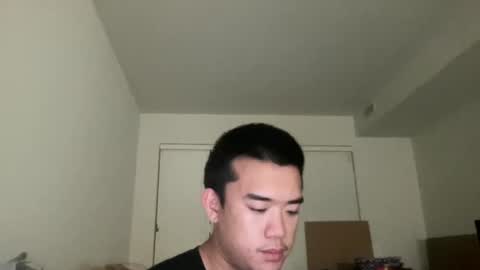 Snapshot of dlasian98 chatting on October 13, 11:00 pm DL Asian Sissy online show from October 13, 11:00 pm