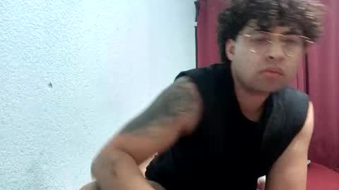 MrPepino online show from November 25, 4:36 am