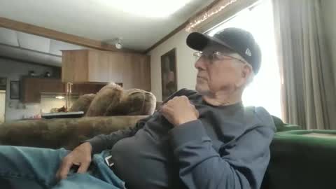 doingmyself69 online show from April 16, 11:07 pm