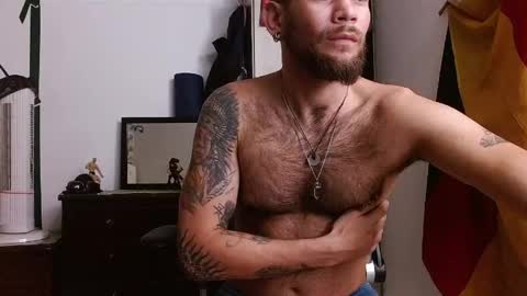 Logan - INDEPENDET MODEL online show from May 30, 5:18 am
