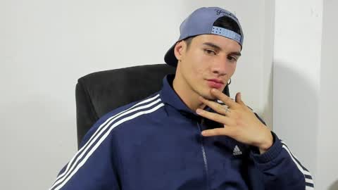 Your real love online show from April 11, 2:41 am