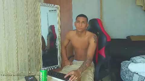 dominic_smith_ online show from June 21, 2:39 am