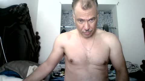 luis online show from June 28, 9:21 pm