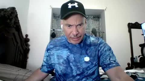 luis online show from June 20, 7:41 pm